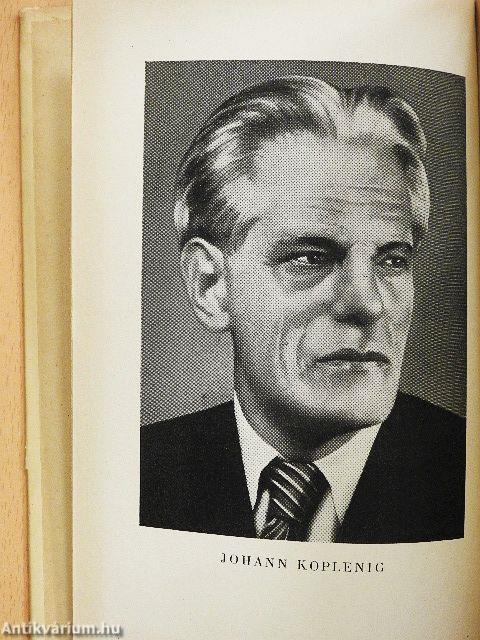 Válogatott cikkek és beszédek