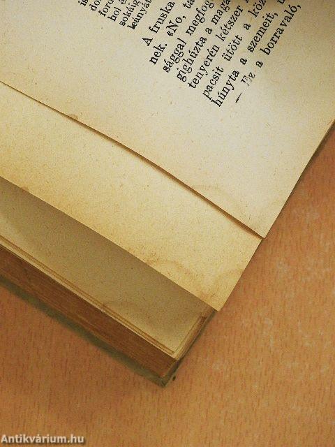 A fekete város I-III.