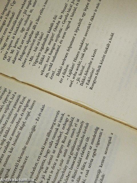 A tűzpiros üveggömb