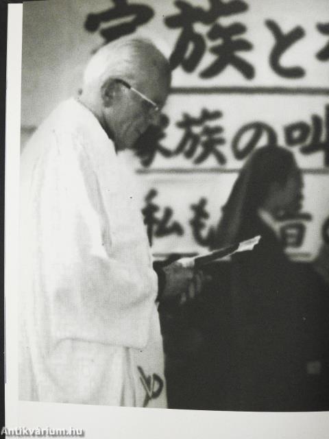 Szabadon, örömmel, szeretettel (dedikált példány)