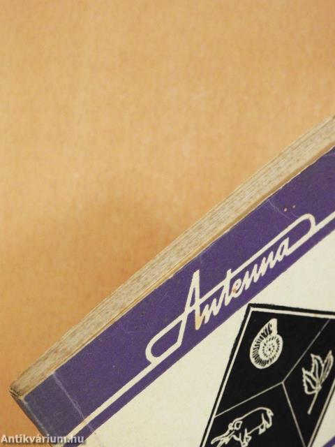 Őslények nyomában (dedikált példány)