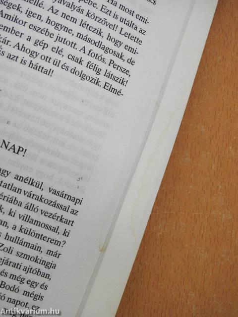 Képlékeny alakítás (dedikált példány)