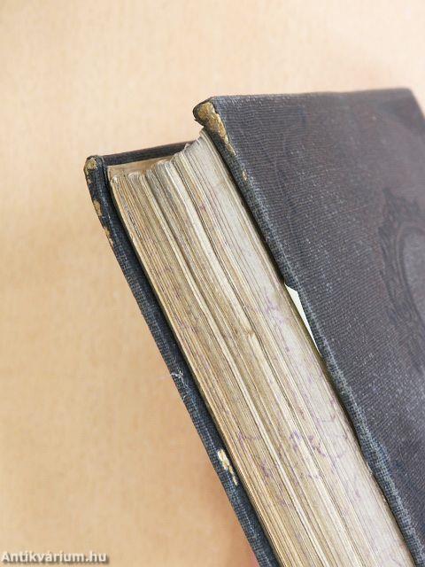 A szenvedések iskolája/A magas Északon/Mylord Cat/A bankjegyek