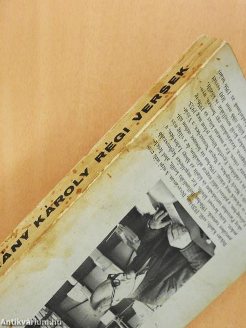 Régi versek (számozott, dedikált példány)