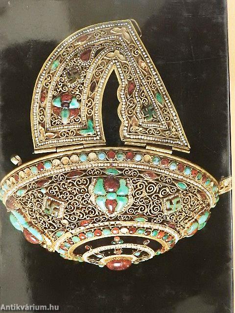 Mongolian Arts and Crafts/Arts artisanaux de la Mongolie/Arte decorativo aplicado de Mongolia