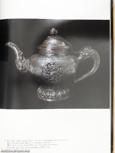 Mongolian Arts and Crafts/Arts artisanaux de la Mongolie/Arte decorativo aplicado de Mongolia