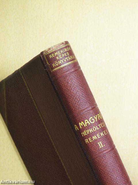 "35 kötet a Remekirók Képes Könyvtára sorozatból (nem teljes sorozat)"