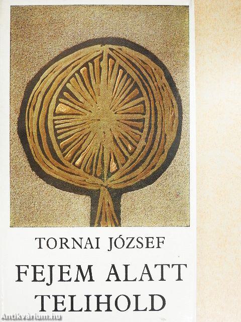 Fejem alatt telihold