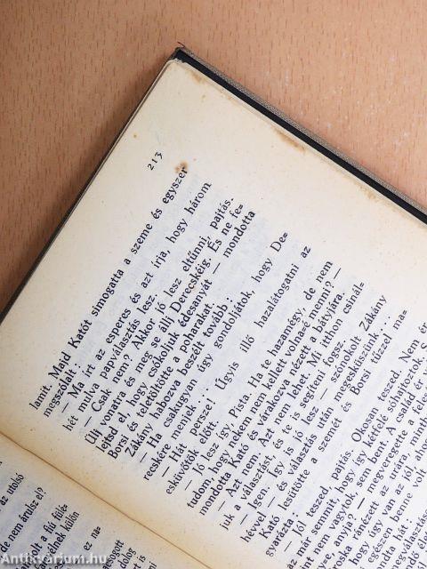 "9 kötet a Magyar Egyetemi és Főiskolai Hallgatók Országos Területi Szövetségének Könyvtára sorozatból (nem teljes sorozat)"