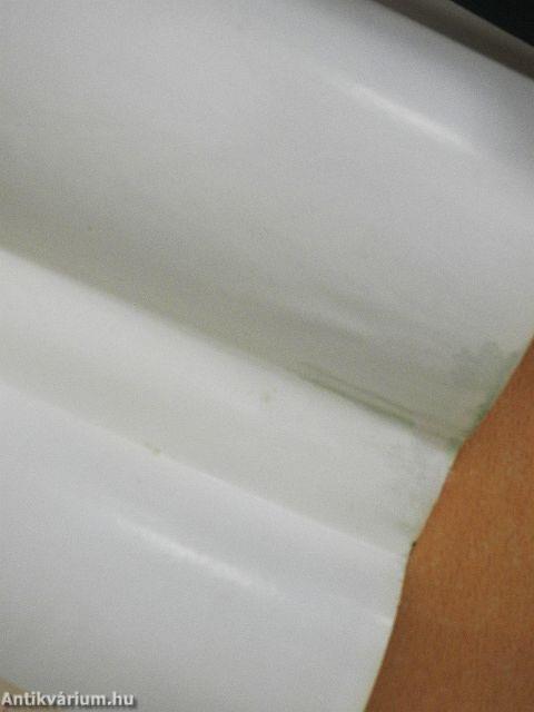 Egy regény hány halott...?