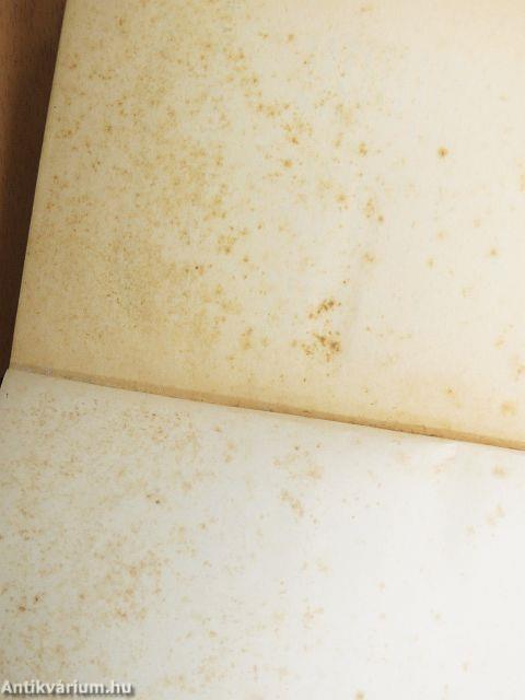 "53 kötet a Magyar Remekirók sorozatból (nem teljes sorozat)"