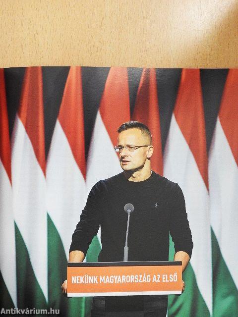 Magyarország előre megy, nem hátra!