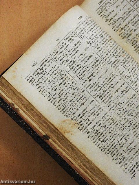 Teljes magyar-latin szótár