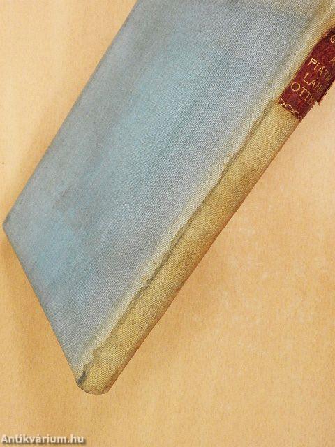 A fiatal lány otthon