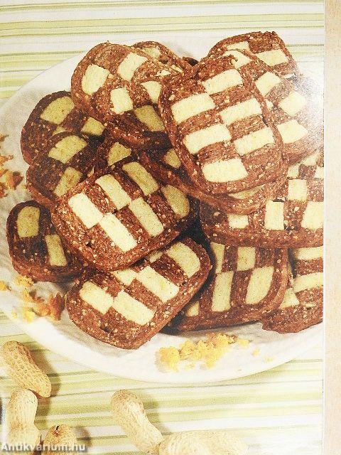 Vegyes házi sütemények 