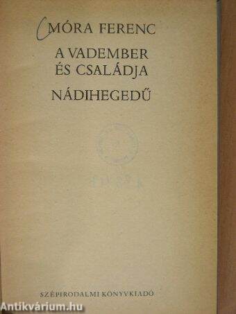 A vadember és családja/Nádihegedű