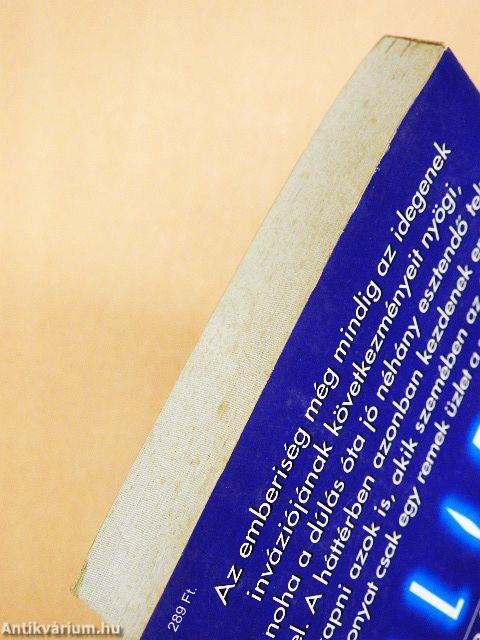 A királynő nevében