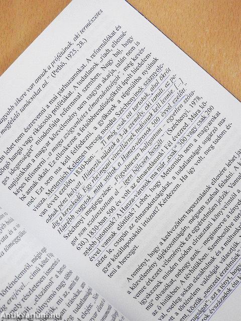 Mint patak a sziklák közt