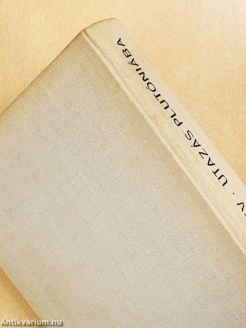 Utazás Plutóniába