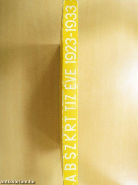 Budapest közúti vasúti közlekedésének fejlődése 1865-1922 és a BSzKRT tíz évi működése 1923-1933