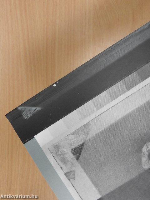 Hogyan [ne] bánjunk [el] régi fényképeinkkel? - CD-vel