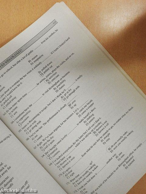 2000 feladat a "B" típusú angol nyelvvizsgákra