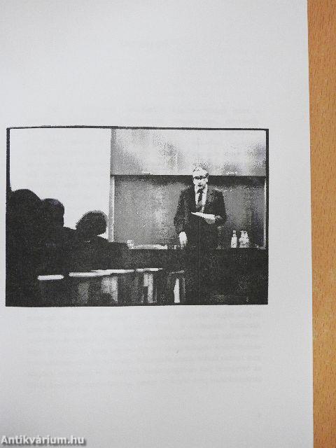 Tanulmánykötet Heckenast Gusztáv emlékére