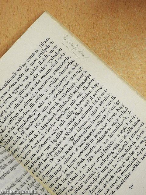 Az iskolák fölöttébb szükséges voltáról...