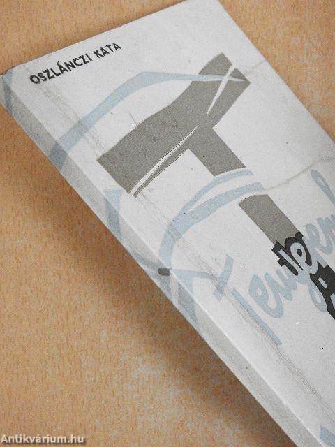 Tenyerembe írtam a nevedet