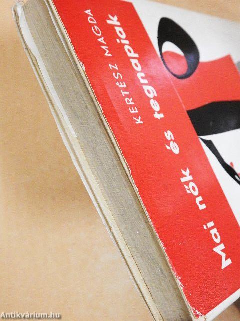 Mai nők és tegnapiak