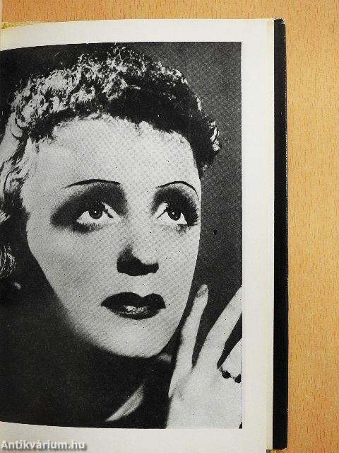 "Nem bánok semmit sem!"