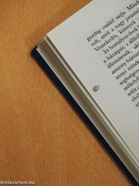 66 híres magyar regény 1-2.