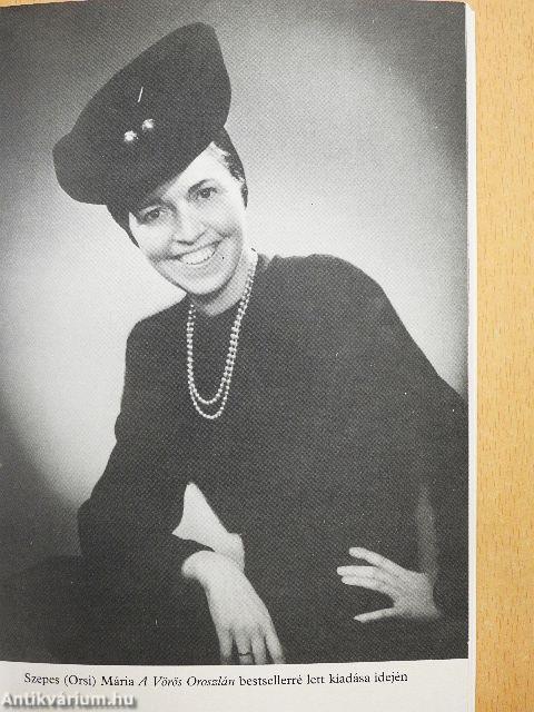 Emberek és jelmezek