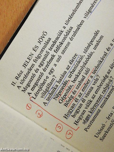 Válogatott tanulmányok