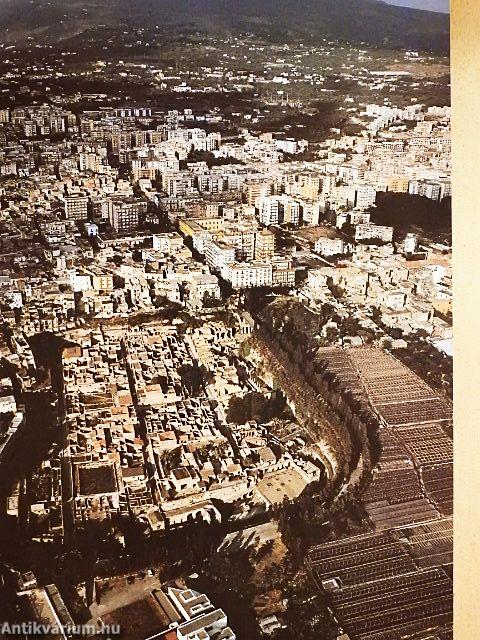 National Geographic December 1982