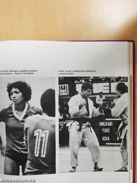 Száz év lila-fehérben