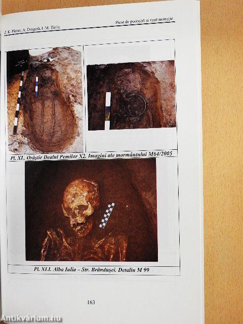 Piese de podoaba si vestimentatie la grupurile etnice din Transilvania