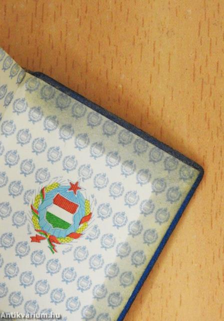 A Magyar Népköztársaság Elnöki Tanácsának kitüntetései (minikönyv)