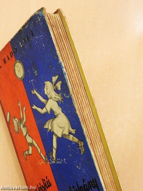 Egy kisfiú, egy kisleány