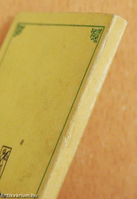 300 years of piano music (minikönyv)