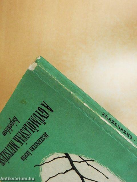 A gyümölcsfák metszése képekben