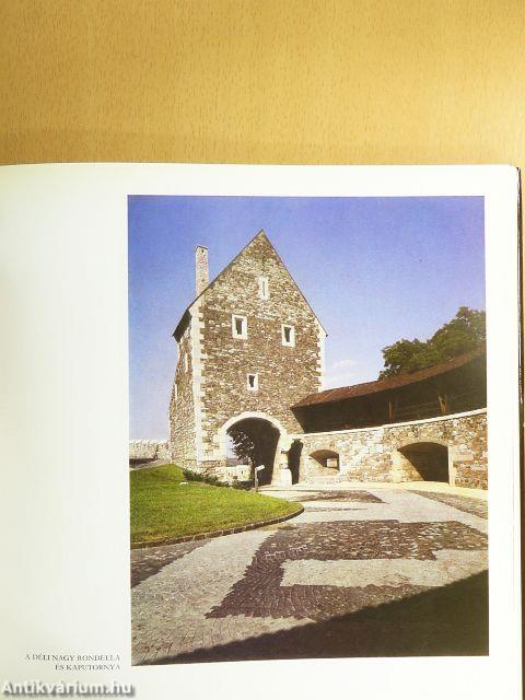 A helyreállított Budai Vár