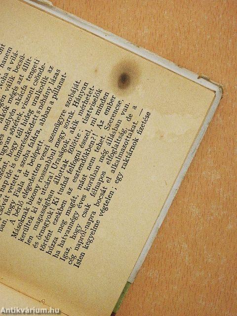 A kispolgár halála/Szűkös viszonyok/Elidegenedés 