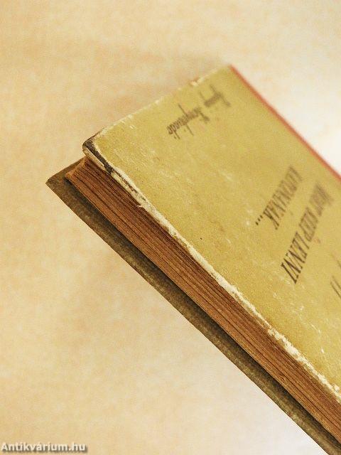 Most szép lenni katonának...