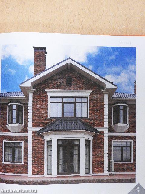 Gaudí - Facade Mouldings