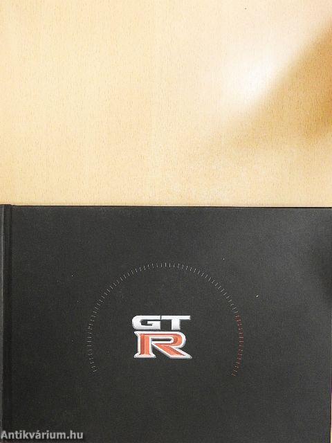 GT R