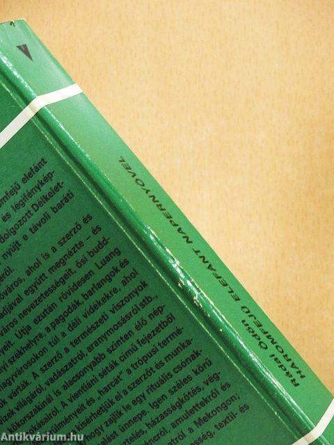 Háromfejű elefánt napernyővel