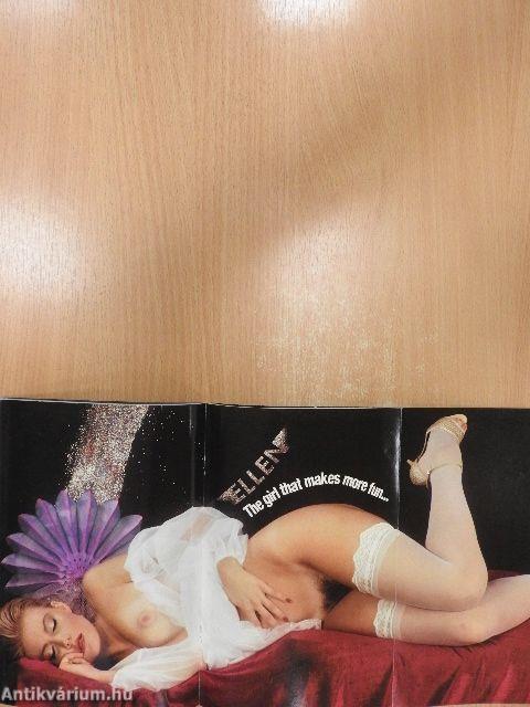 Inside Foxy Lady 28.