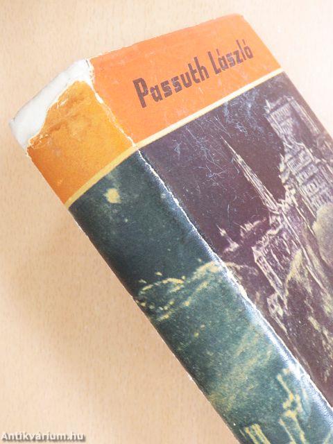 "45 kötet a Világjárók sorozatból (nem teljes sorozat)"