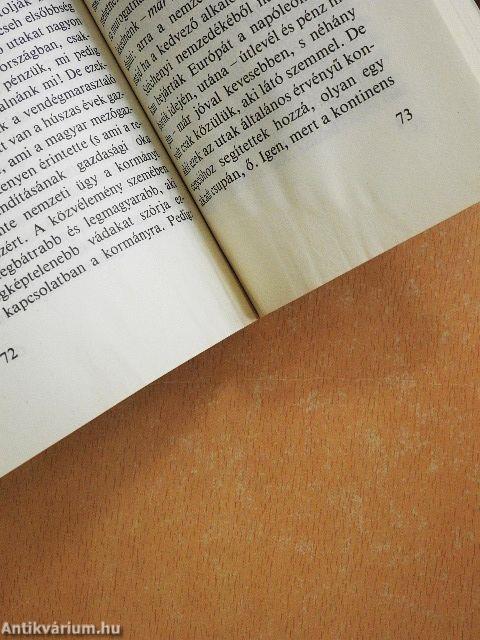 "Itt alkotni teremteni kell"